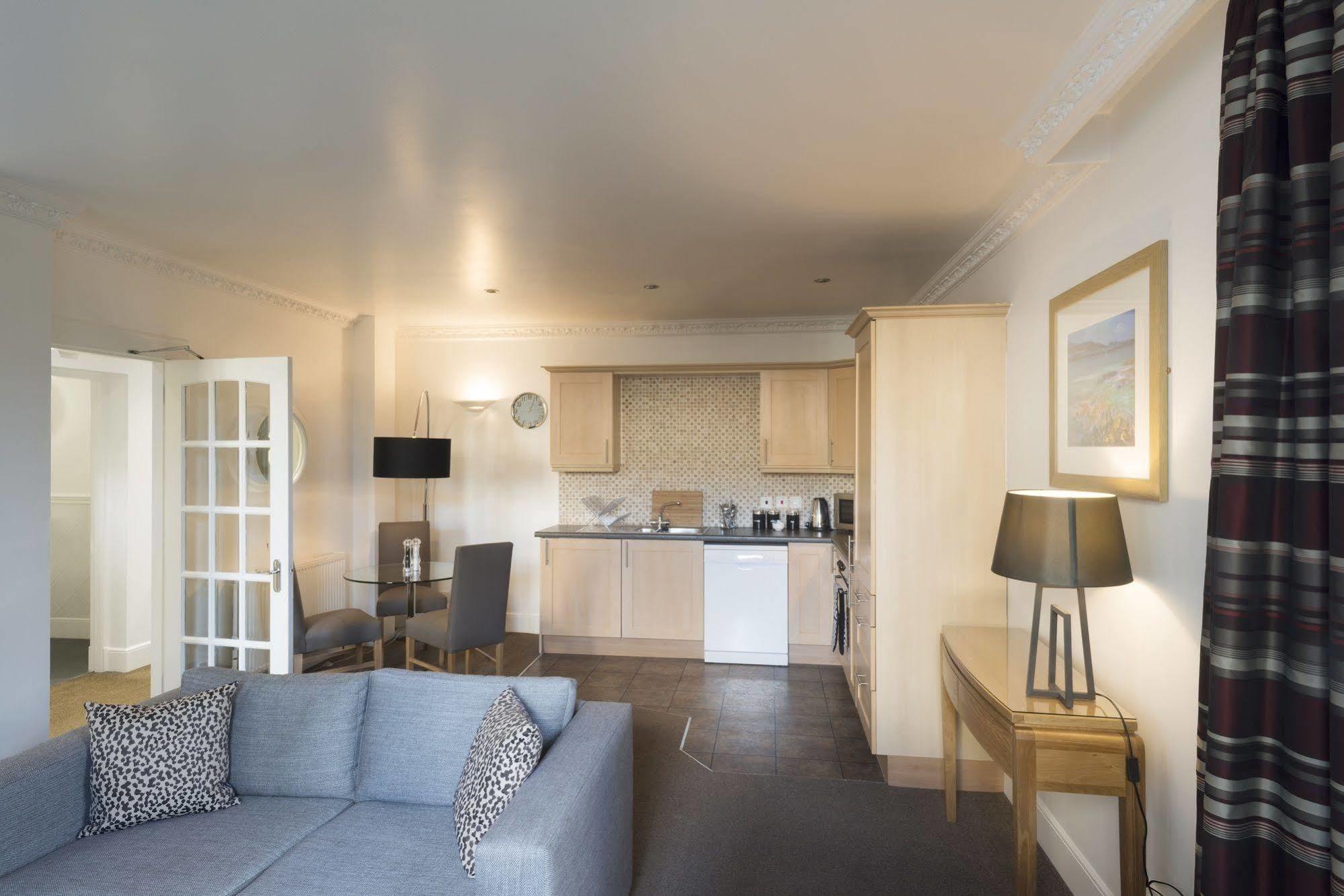 Fountain Court Apartments - Royal Garden Edinburgh Luaran gambar